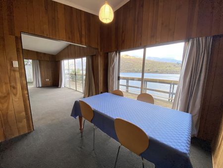 Frankton Road gem - Stunning views - Photo 4
