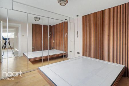 5 bedroom detached house to rent - Photo 5