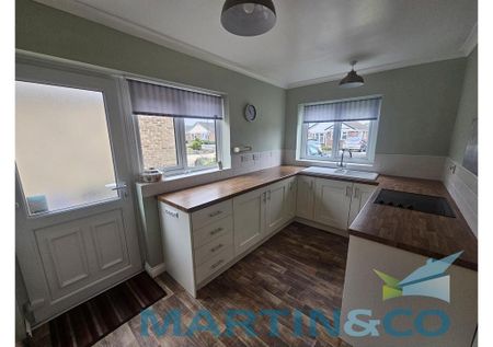 2 bedroom detached bungalow to rent - Photo 4