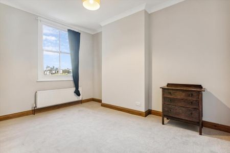 3 bedroom maisonette to rent - Photo 5