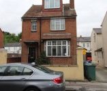 1 bed Room in Shared House - To Let - Photo 5