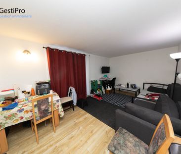 880 Grandjean - Photo 1