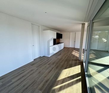 HOCHWERTIG UND STYLISCH MIT VIEL LICHT! - Foto 2