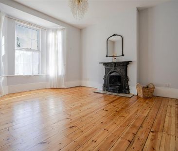 5 bedroom semi-detached house to rent - Photo 3