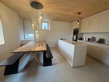 Superbe appartement de 4.5 pièces en duplex situé dans un immeuble entièrement rénové - Photo 4