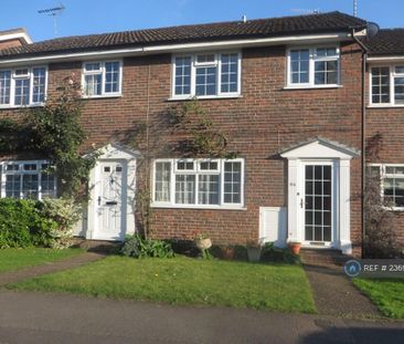 3 bedroom terraced house to rent - Photo 4