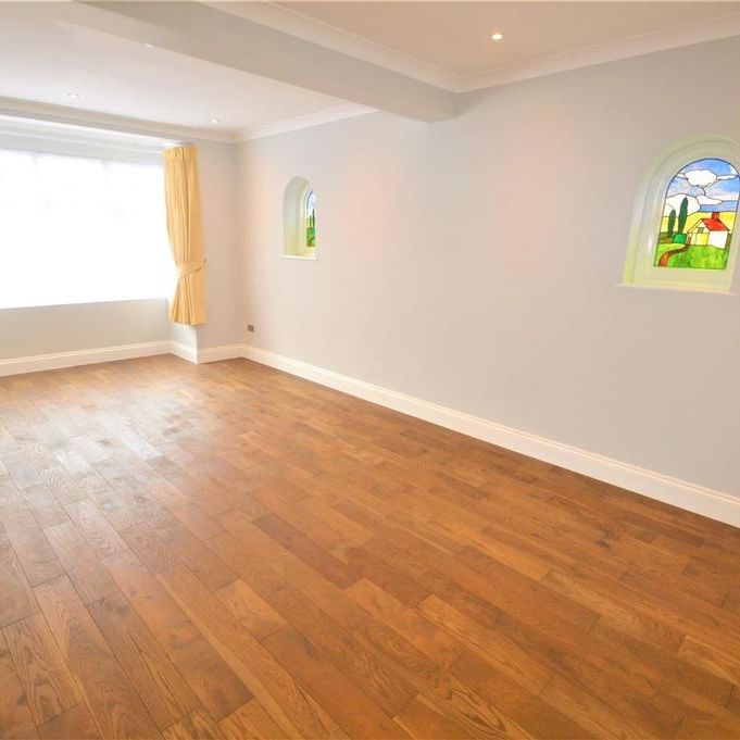 5 bedroom semi-detached house to rent - Photo 1