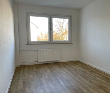 Modernisierte 3-Zi.-Whg. mit Balkon in angrenzender Nähe zu E-Haarz... - Photo 1