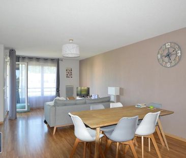 Location Appartement 3 pièces 71m² AGEN 47000 - Photo 2