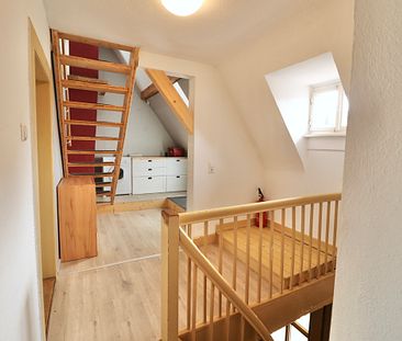 Große 3-Zimmer Maisonette Wohnung mit Balkon u. Stellpl. in Hertingen - Foto 2