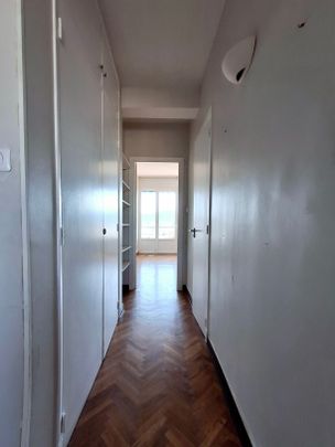 Appartement 3 pièces 72m2 MARSEILLE 8EME 1 189 euros - Photo 1