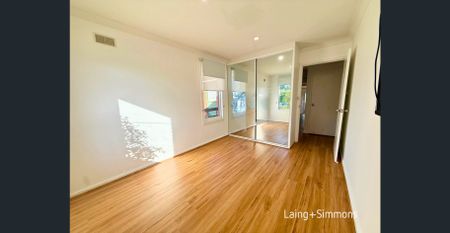 Modern family home with extra retreat space - Photo 5