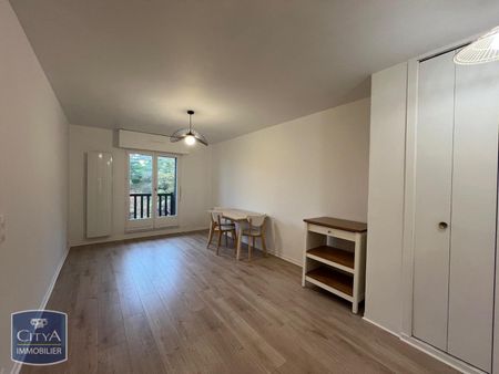 Location Appartement 2 pièces 35m² BLONVILLE SUR MER 14910 - Photo 2