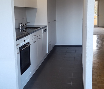 Gemütliche 2.5-Zimmerwohnung inmitten von Thalwil - Photo 1