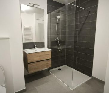 Location Appartement 2 pièces 48m² ANNECY 74370 - Photo 5