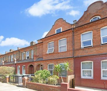 3 bedroom terraced house to rent - Photo 3