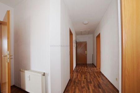 Große 3-Raum-Dachgeschoss-Wohnung nahe der Zwickauer Innenstadt - Foto 3