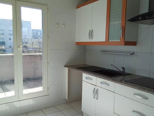 Location Appartement 4 pièces 85 m2 à Aubervilliers - Photo 1