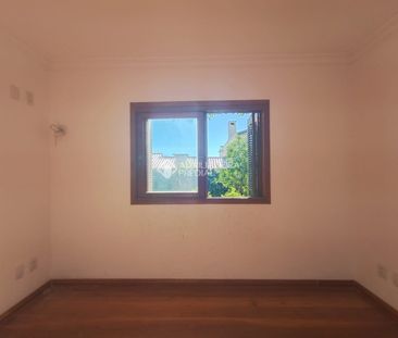 Casa com 3 quartos e 269m² para alugar em Moinhos de Vento, Canoas. - Photo 3