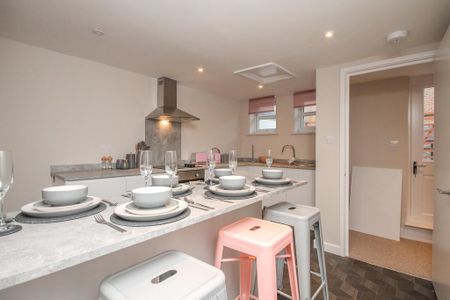 2 bedroom flat to rent - Photo 3