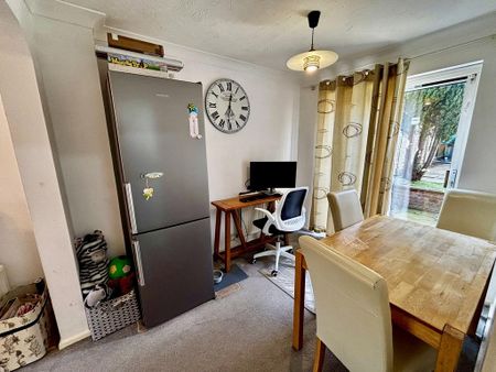 3 bedroom house to rent - Photo 2