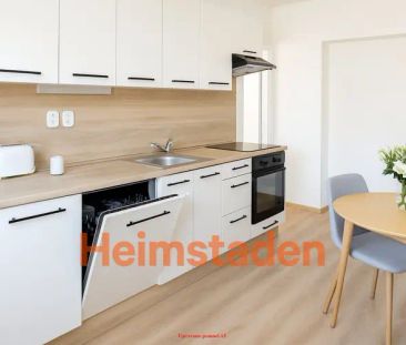 Pronájem bytu 4+1 88 m - Fotografie 3