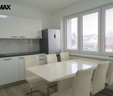 Pronájem bytu 2+1 56 m² - Photo 3