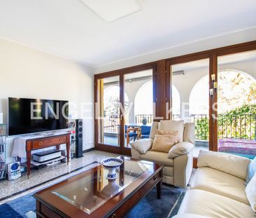 2.5 Zimmer, 81 m², 2. Stock - Photo 1