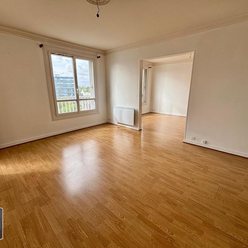 Location Appartement 4 pièces 88m² CHATEAUROUX 36000 - Photo 1