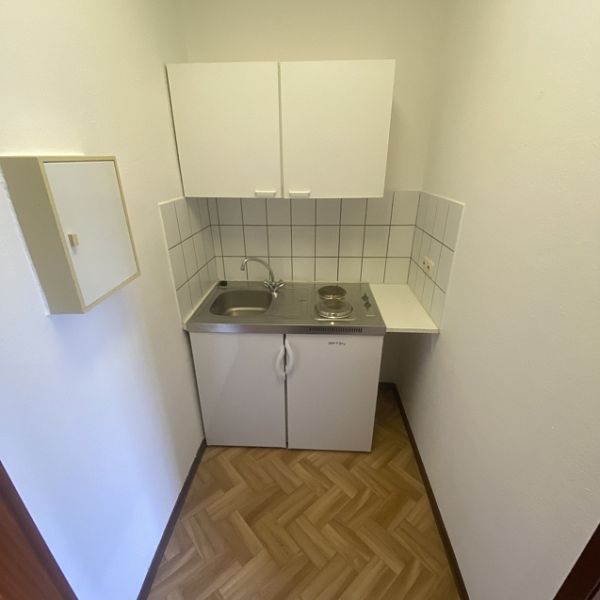 Kleines Single-Apartment in zentraler Stadtlage! - Photo 1