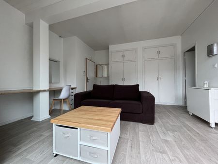 Appartement type 1 bis 30 m2 meublé avec terrasse. - Photo 2