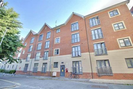 Aylward Street, Portsmouth, PO1 - Photo 2
