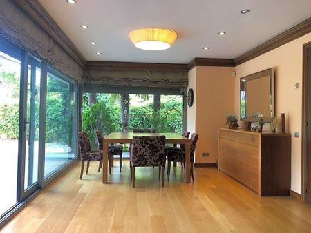 4 bedroom luxury Villa for rent in Castelldefels, Catalonia - Photo 4