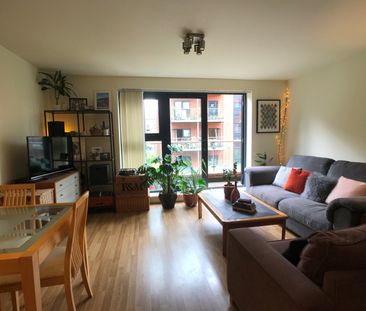 1 Bed Flat, Windsor Court, E3 - Photo 3