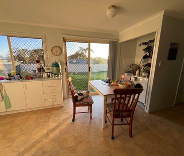 Deception Bay - Photo 5