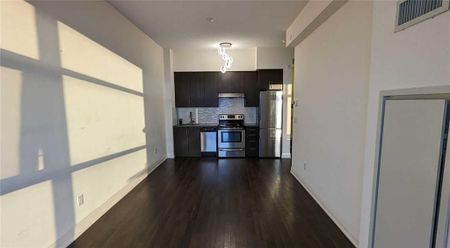 For Lease - 8763 Bayview Avenue Unit# 325, Richmond Hill, Ontario - Photo 4