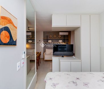 Apartamento com 1 quarto e 39m² para alugar em Jardim Carvalho, Por... - Photo 1