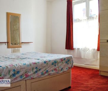 3 bedroom terraced house to rent - Photo 6