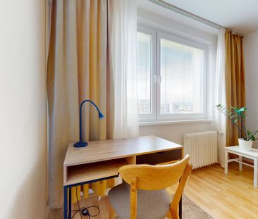 | Priestranný 2-izb. byt 60 m² | klimatizácia | Ružinov | - Fotografia 1