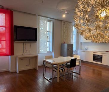 Location Appartement 3 pièces 60m² BORDEAUX 33000 - Photo 3