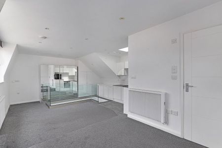 Studio to rent - Photo 4