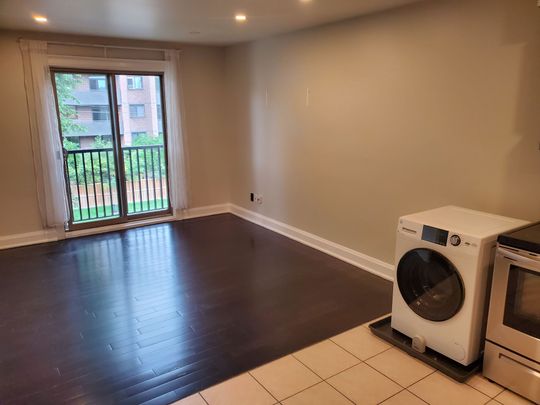 For Lease - 28 Victoria Avenue Unit# 310, Hamilton, Ontario - Photo 1