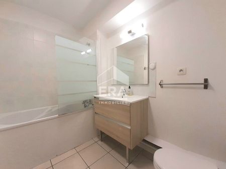 LOCATION PAU CENTRE : Appartement T3 de 60 m² avec balcon et parking - Photo 5