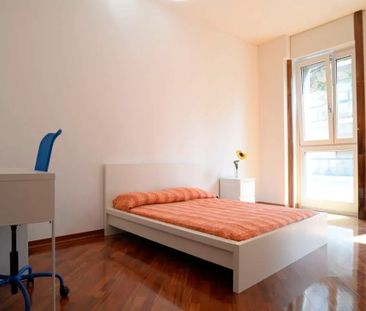 Via Angelo Mauri, Milan, Lombardy 20144 - Photo 2