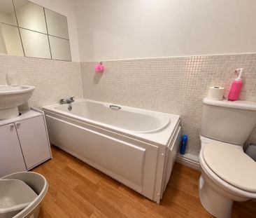 2 bedroom house to rent - Photo 3