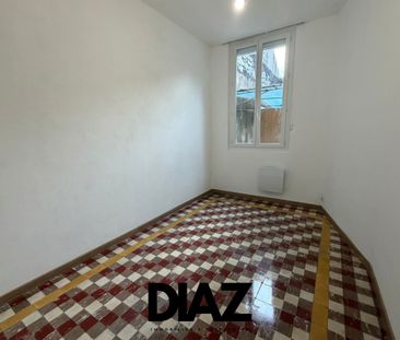 À LOUER APPARTEMENT T4 85,67 M2 NÎMES - Photo 3