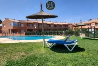 Alquiler de chalet adosado en Manilva