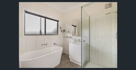 Fantastic Family home - Photo 2