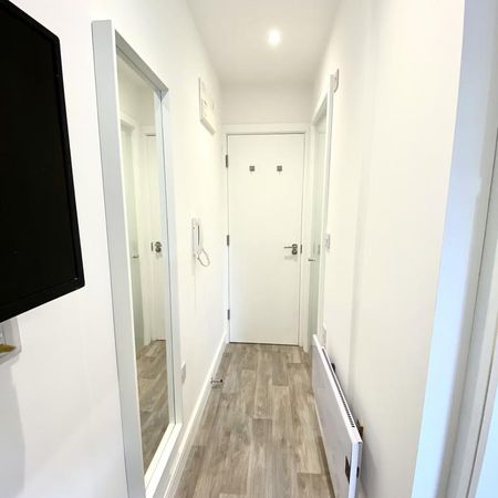1 bedroom flat to rent - Photo 4