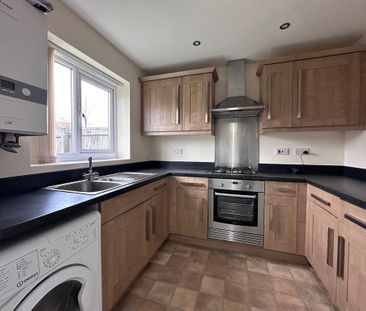 3 bedroom terraced house to rent - Photo 4